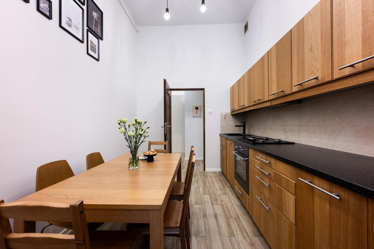 Native Apartments Skawinska 5 كراكوفيا المظهر الخارجي الصورة